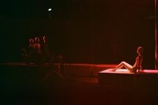 《南方藝術家沙龍第一回實驗展》的預演情況照片，共16張，攝於1986年