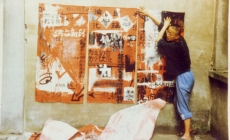 吳山專製作〈大字報〉，35mm 彩色幻燈片，1988